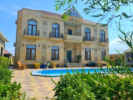 6 otaqlı ev, 400 m², Buzovna, 5 000 AZN