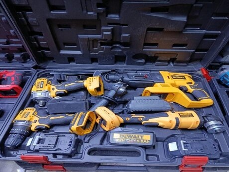 Alət dəsti DeWalt 4lü dəst
