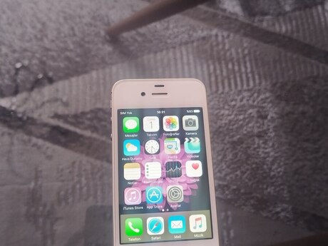 Apple iPhone 4S White 32GB