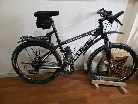 Velosiped CUBE Aim Pro 29
