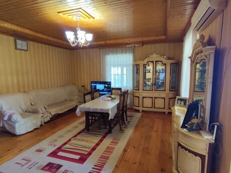 Binədə 4 otaqlı həyət evi satılır, 140 m², 65 000 AZN, şəkil 5 / 11