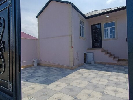 4 otaq · 95 m² · 1/1 mərtəbə, Masazır