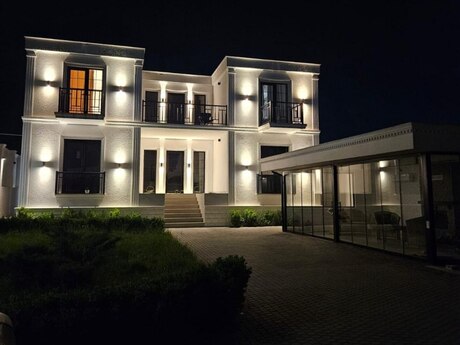 5 otaqlı ev, 300 m², Buzovna, 5 000 AZN