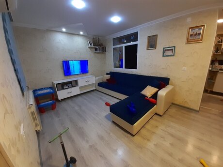 2-otaqlı mənzil kirayə verilir, Avtovağzal m., 59 m²