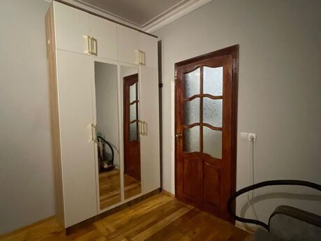 2-otaqlı mənzil kirayə verilir, M.Əcəmi m., 70 m²