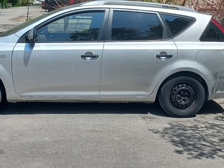 KIA Cee`d, 2007 год KIA Cee`d, 2007 год