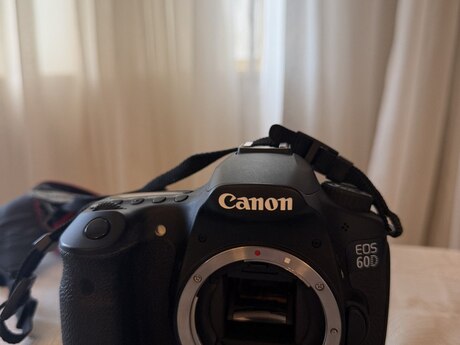 Fotoaparat Canon EOS 60D