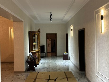 Maştağada 5 otaqlı həyət evi satılır, 240 m², 145 000 AZN, şəkil 3 / 12