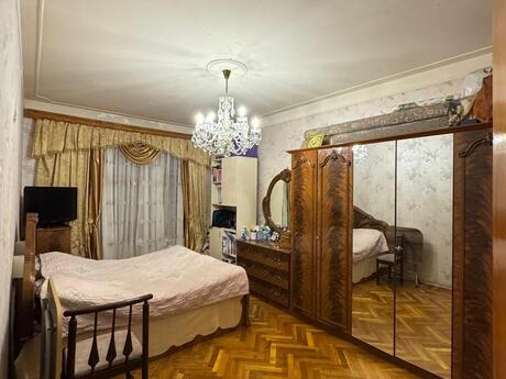 Azadlıq Prospektidə 5 otaqlı köhnə tikili mənzil satılır, 130 m², 275 000 AZN, şəkil 5 / 12