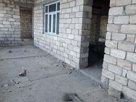8 otaqlı ev, 600 m², Sulutəpə, 143 000 AZN
