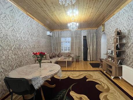 Keşlədə 5 otaqlı həyət evi satılır, 240 m², 135 000 AZN, şəkil 2 / 12
