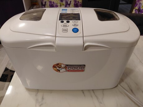 Çörəkbişirən