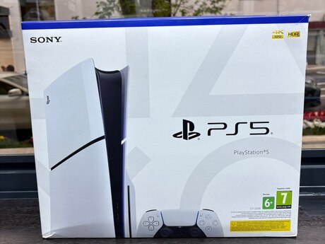 PS5 Slim 1TB