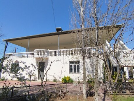 Görədildə 8 otaqlı həyət evi satılır, 120 m², 185 000 AZN, şəkil 4 / 12