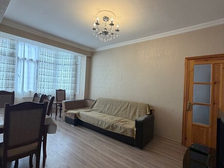 Qurtuluş 93 kompleksində 3 otaqlı yeni tikili mənzil satılır, 57 m², 83 000 AZN, şəkil 3 / 11