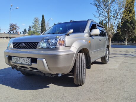 Nissan X-Trail, 2002 il Nissan X-Trail, 2002 il