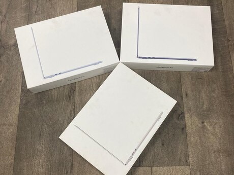 Apple MacBook Air 13.6-inch M5 16/512GB (2026) Apple MacBook Air 13.6-inch M5 16/512GB (2026)