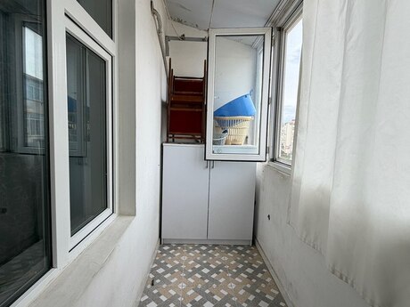 Qurtuluş 93 kompleksində 2 otaqlı yeni tikili mənzil satılır, 60 m², 73 000 AZN, şəkil 3 / 12