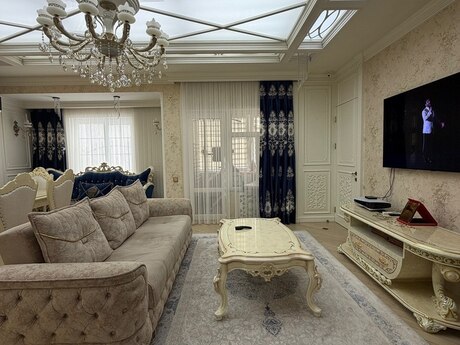 4-room new-build apartment for sale in Qurtuluş 93 residence, 200 m², 230 000 AZN, photo 5 / 12