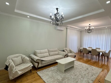 Şüvəlanda 4 otaqlı həyət evi satılır, 160 m², 280 000 AZN, şəkil 4 / 12