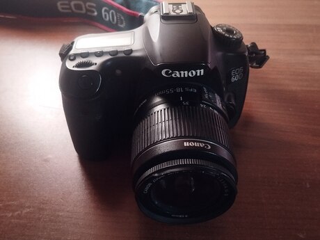 Fotoaparat Canon EOS 60D