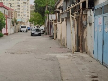 9 otaq · 180 m² · 1/1 mərtəbə, Bakıxanov