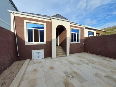 Binədə 4 otaqlı həyət evi satılır, 170 m², 60 000 AZN, şəkil 2 / 12