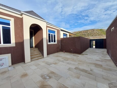 Binədə 4 otaqlı həyət evi satılır, 170 m², 60 000 AZN, şəkil 4 / 12