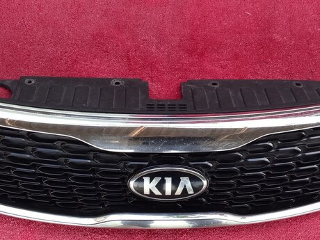Kia Sorento radiator barmaqlığı