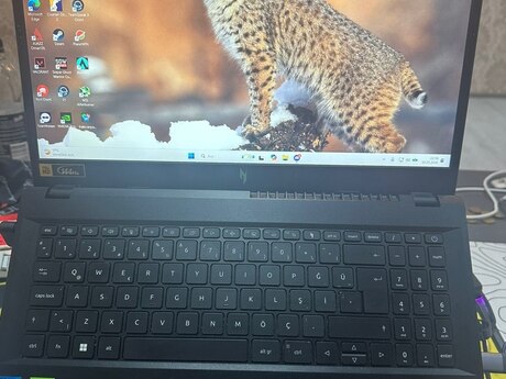 Acer Nitro V15 RTX4050