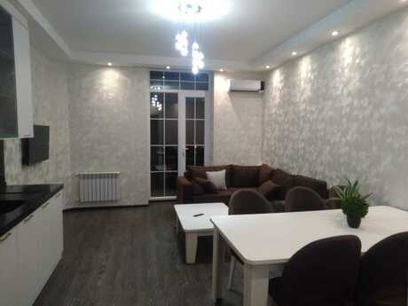2-otaqlı yeni tikili kirayə verilir, 28 May m., 46 m²