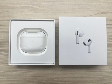 Apple AirPods 3