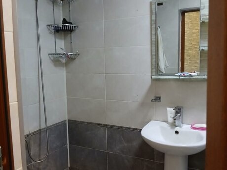 Pirşağıda 2 otaqlı yeni tikili mənzil kirayə verilir, 56 m², 350 AZN/ay, şəkil 5 / 9