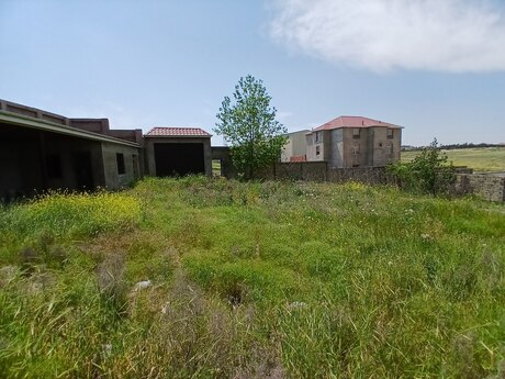 Sarayda 8 otaqlı həyət evi satılır, 250 m², 170 000 AZN, şəkil 2 / 12