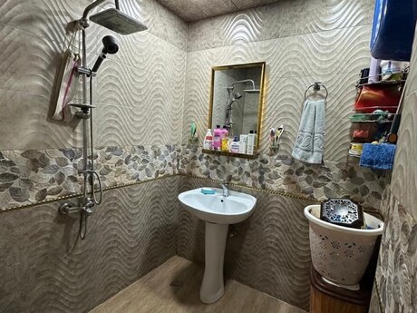 Продаётся 3-комнатная квартира в старом фонде, Bakıxanov, 70 м², 165 000 AZN, фото 4 / 12