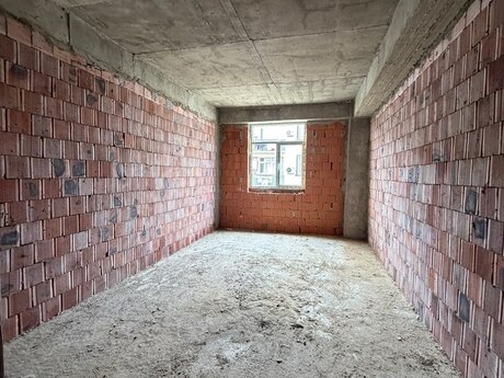 Qurtuluş 93 kompleksində 2 otaqlı yeni tikili mənzil satılır, 72 m², 76 500 AZN, şəkil 3 / 7
