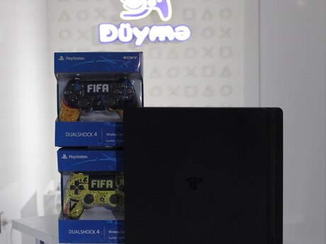 PlayStation 4 Slim