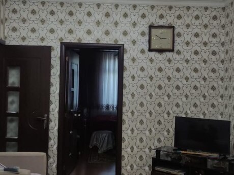 2-otaqlı mənzil kirayə verilir, Şah İsmayıl Xətai pr., 65 m²