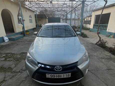Toyota Camry, 2016 il Toyota Camry, 2016 il