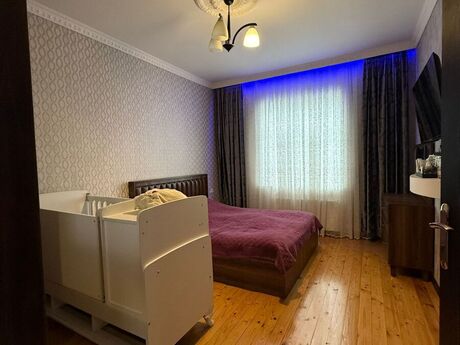 Azadlıq Prospektidə 4 otaqlı həyət evi satılır, 130 m², 140 000 AZN, şəkil 2 / 12