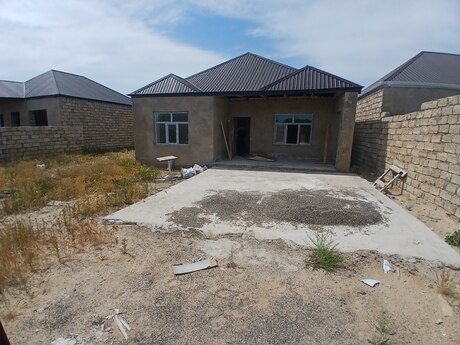 Həyət evi, Ləhiş bağları. Həyət evi, Ləhiş bağları.
