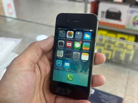 Apple iPhone 4S Black 16GB