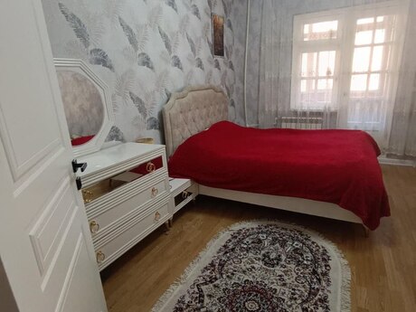 2-otaqlı mənzil, Yeni Günəşli qəs., 60 m²