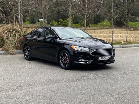 Ford Fusion, 2017 il