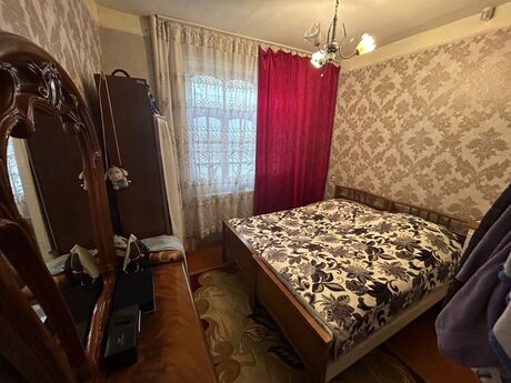 2-otaqlı mənzil, Süleyman Sani Axundov küç., 70 m²
