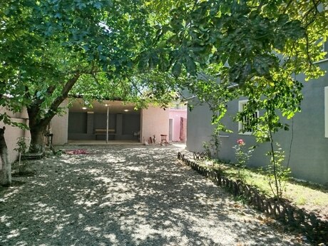 Bağ evi kirayə verilir, Qusar r. Bağ evi kirayə verilir, Qusar r.
