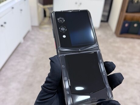 Vertu Quantum Flip 2025 1TB/16GB