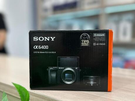Fotoaparat "Sony A6400 kit + 16-50 mm"