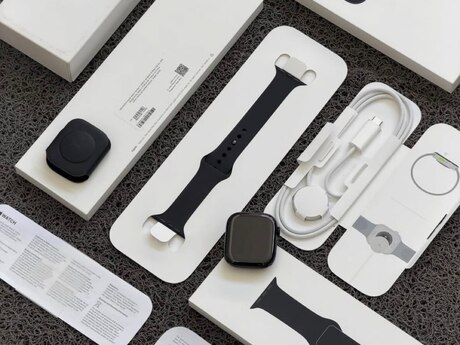 Apple Watch Series 11 Aluminum Jet Black 46mm Apple Watch Series 11 Aluminum Jet Black 46mm