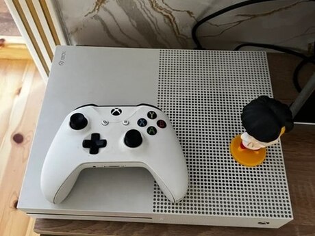 Xbox One S 1TB